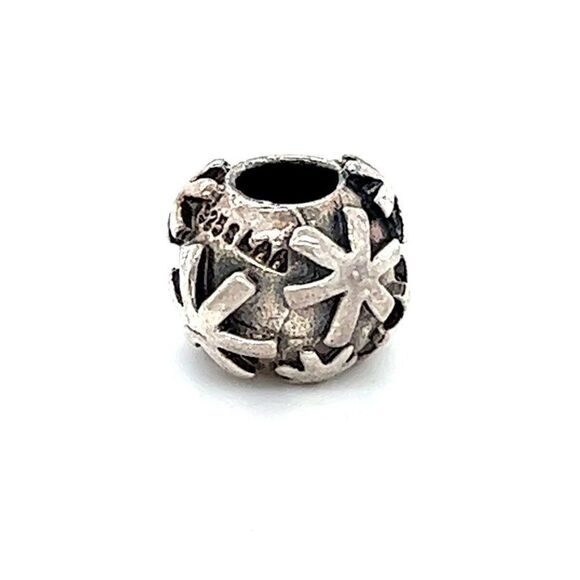Trollbeads Snowflake Bead  - Picture 2 of 3